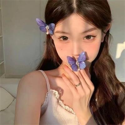 平淡无奇的孩子 海报
